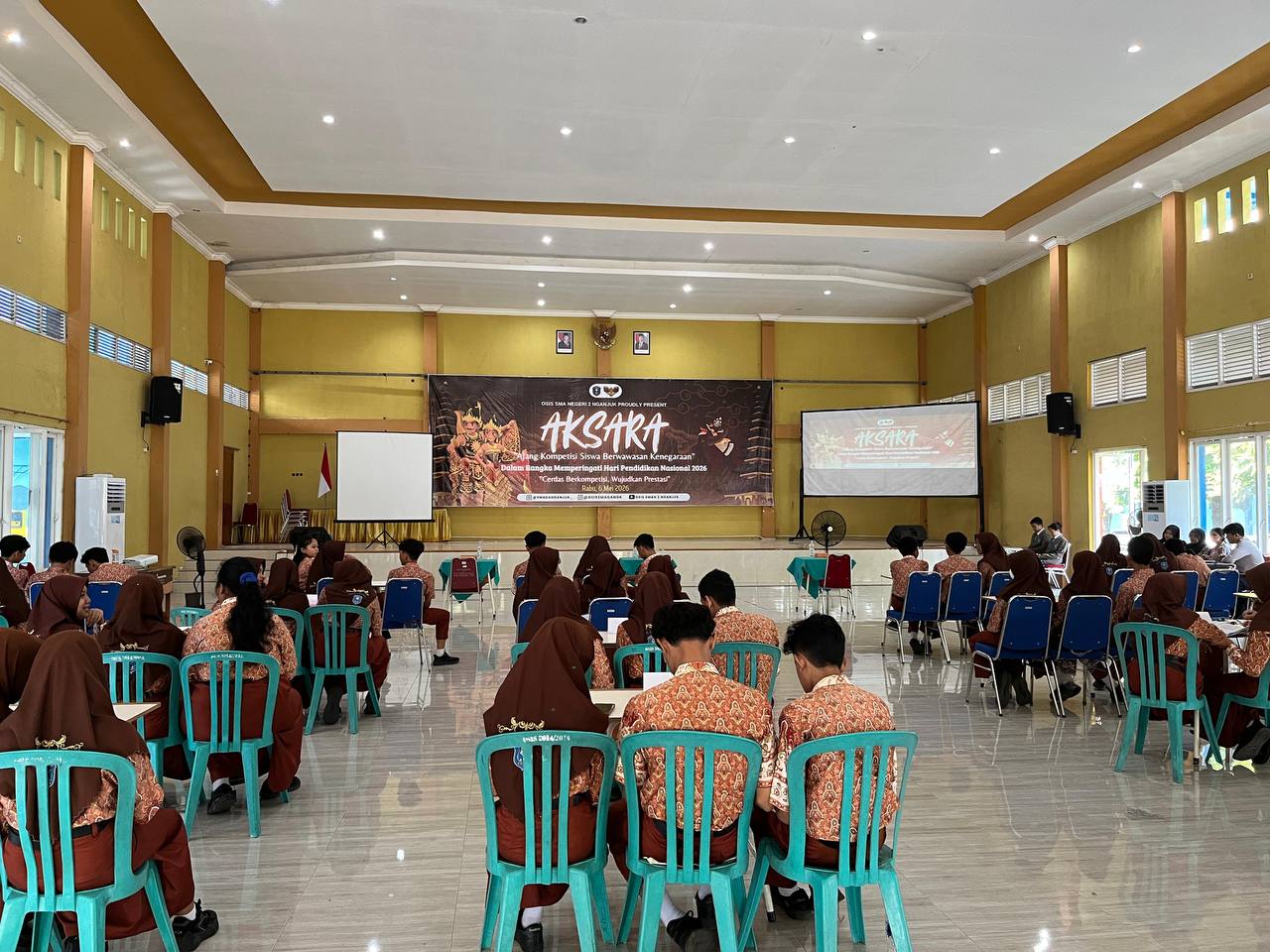 Aksara SMAN 2 Nganjuk: Cerdas Cermat Kenegaraan Rayakan Hari Pendidikan